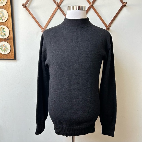 J. Peterman Wool Mock Neck Black Sweater - Picture 1 of 13